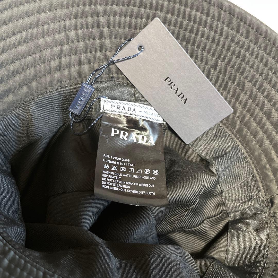新品未使用 PRADAプラダ　バケットハット　帽子　ノベルティ　タグ付き
