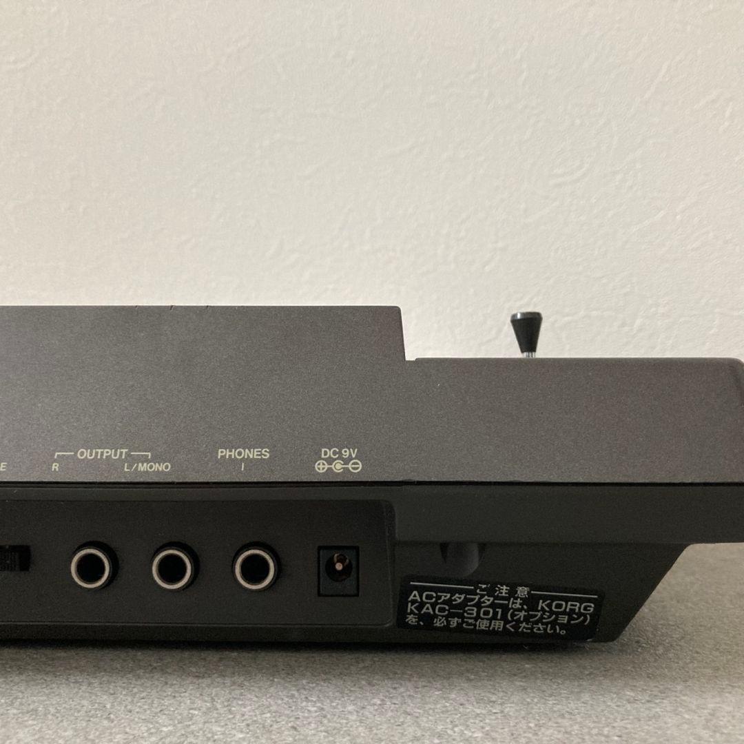 KORG POLY-800 アナログシンセサイザー ジャンク品 ケース付き