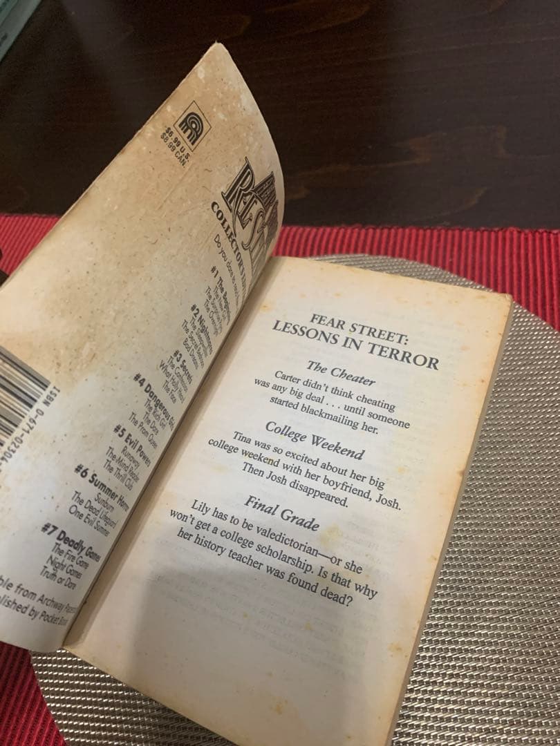 【３Stories】Lessons in Terror R.L. Stine