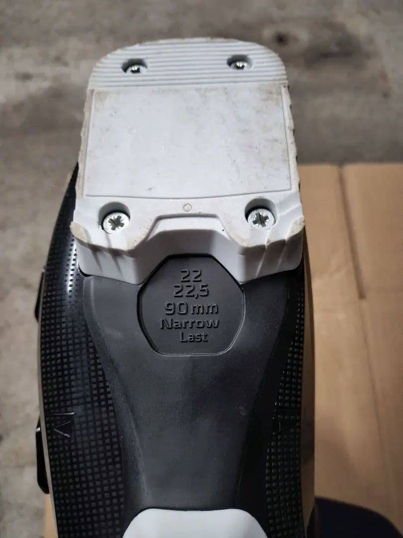 Atomic Hawx Ultra 85 22.5cm スキーブーツ 23モデル