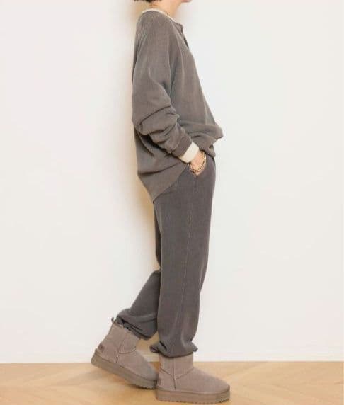 ミューズドゥドゥーズィエムクラス レミレリーフ HENLY Tシャツ