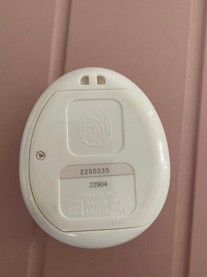 たまごっち4U ピンク TAMAGOTCHI 4U