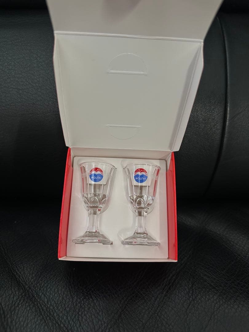 Kweichow Moutai 500ml グラス付き