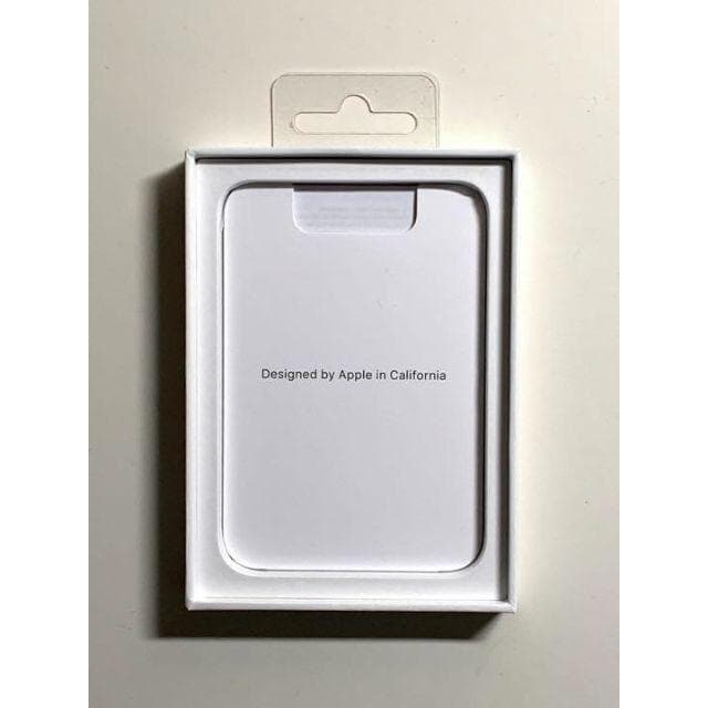 【新品】純正 MagSafe対応 iPhone レザーウォレット・ブラック①