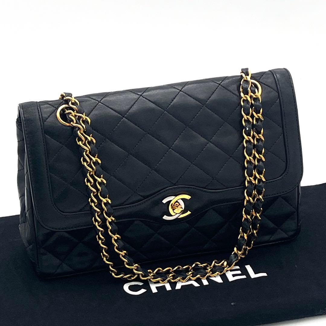 美品‼️ カードあり　シャネル パリ限定 ダブルフラップ チェーンショルダーバッグ