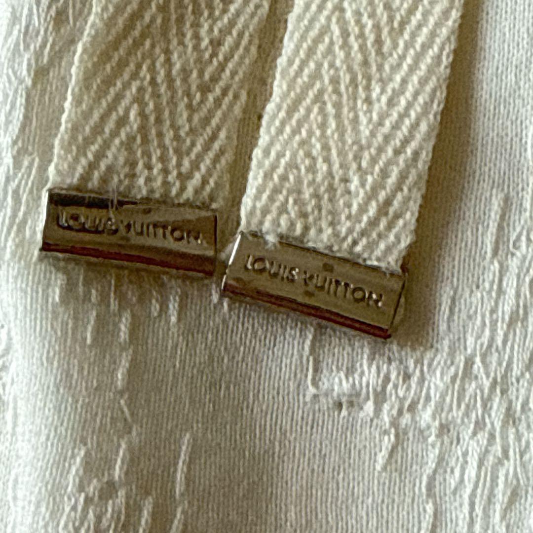 ルイヴィトン　LOUIS VUITTON カットソー　ペプラム　ノースリーブ