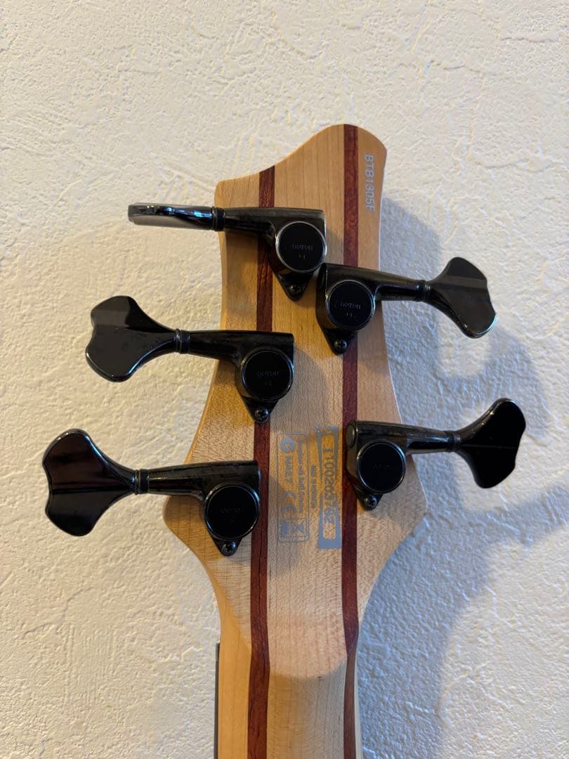 Ibanez BTB1305E Prestige 5弦スルーネック