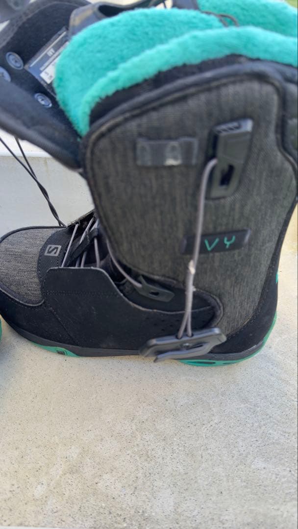 Salomon VY スノーボードブーツ 女性用 ブラック/グリーン