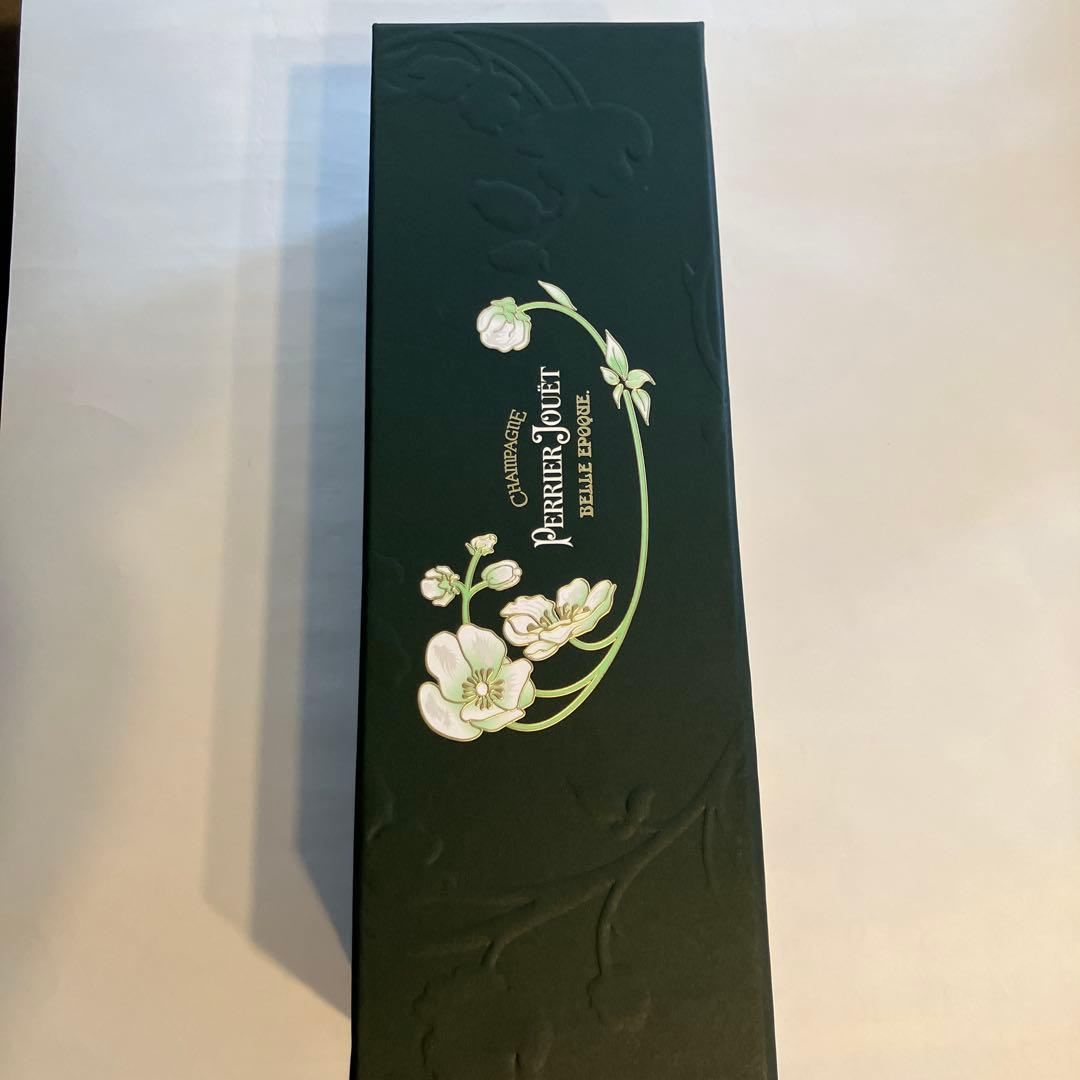 未開栓シャンパン　ペリエ　ジュエ　ベル　エポック1998 年　箱付き