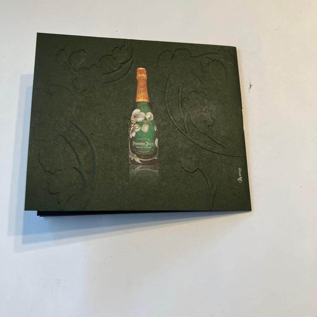 未開栓シャンパン　ペリエ　ジュエ　ベル　エポック1998 年　箱付き