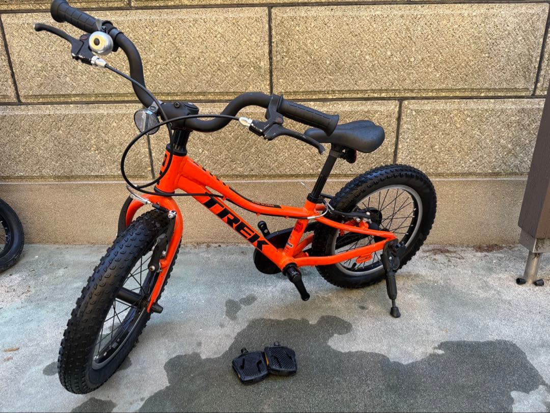 新学期セール16インチ子供車 キッズバイク　MTBトレック Precaliber