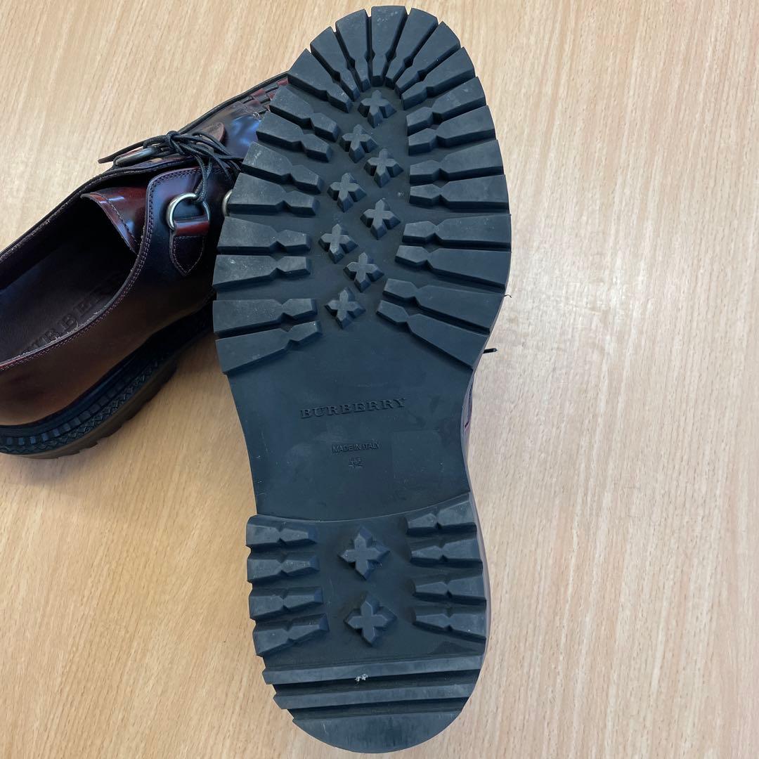 BURBERRY ダークレッド レースアップシューズ