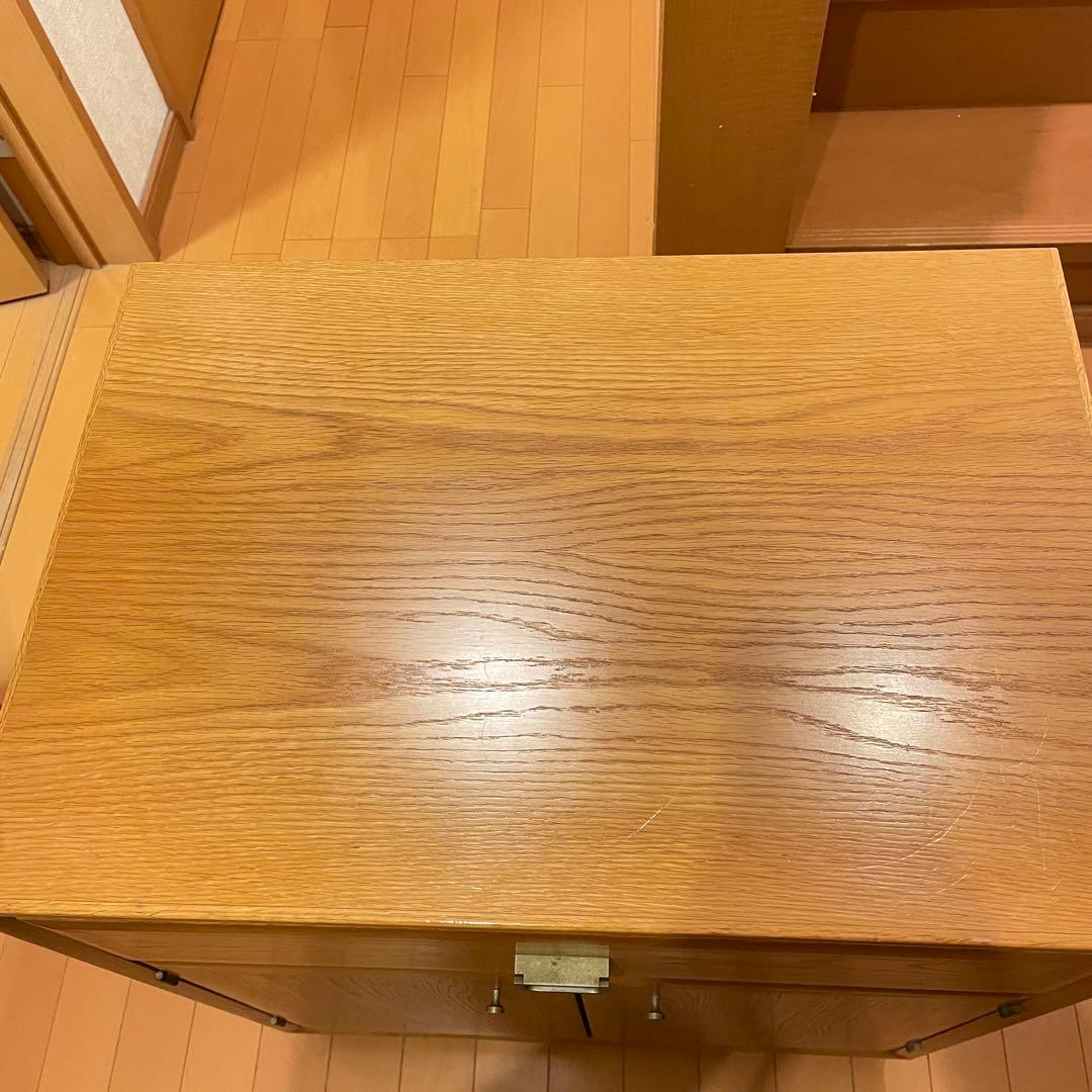 希少　Karimoku カリモク 木製 キャビネット　サイドボード　ヴィンテージ