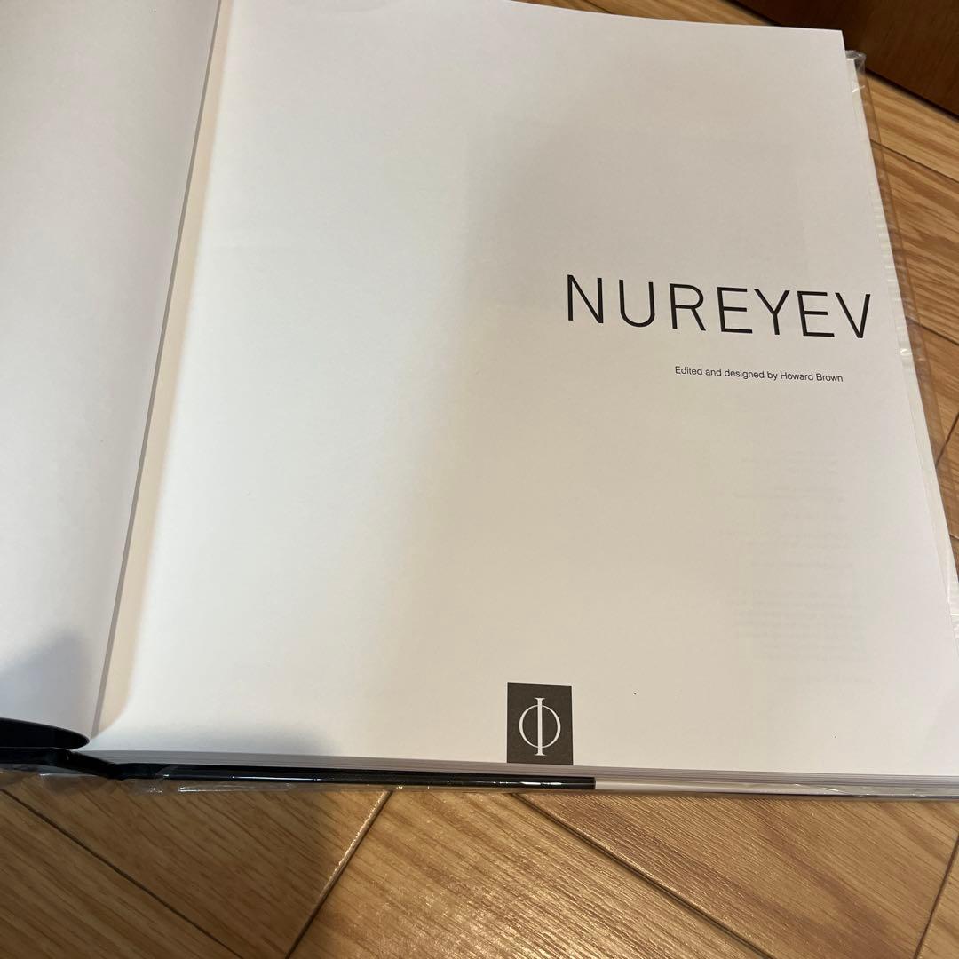 ルドルフ・ヌレエフ写真集