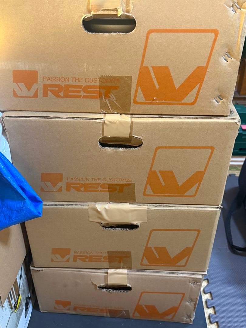 ヒロ ヤリスクロス 16インチ シルバーホイール 4本