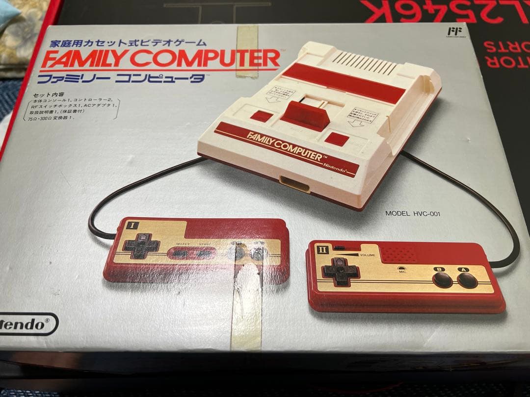 ファミリーコンピュータ箱付き