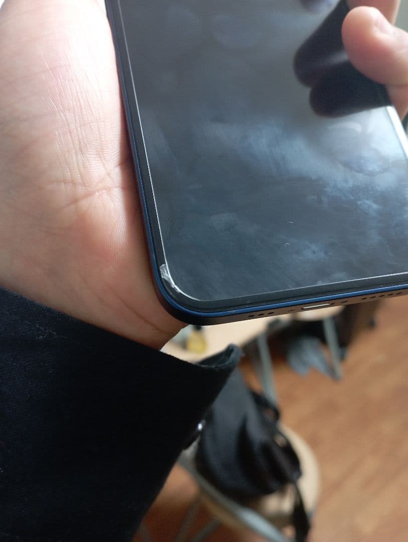 iPhone 12 ブルー 64gb