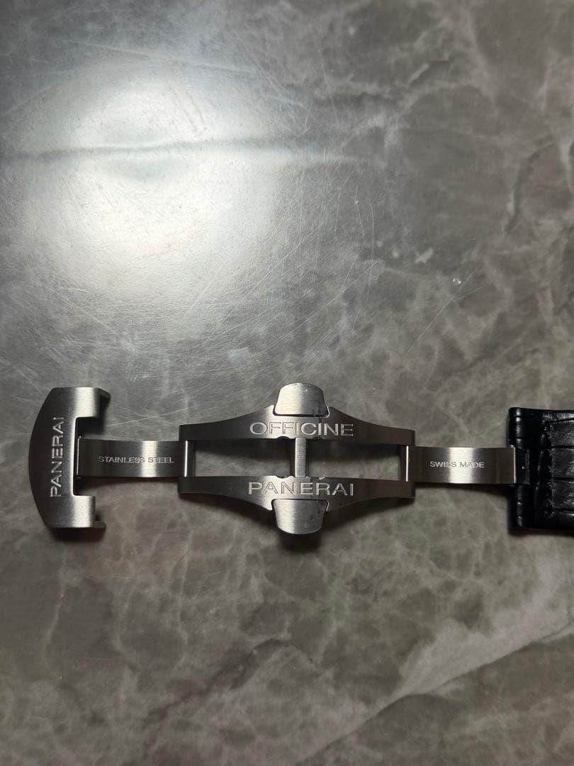 PANERAI ブラックレザーベルト