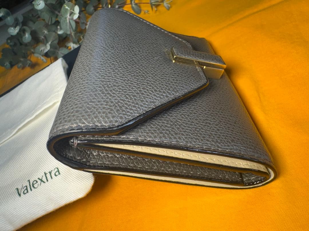 Valextra ダークグレー 二つ折り財布