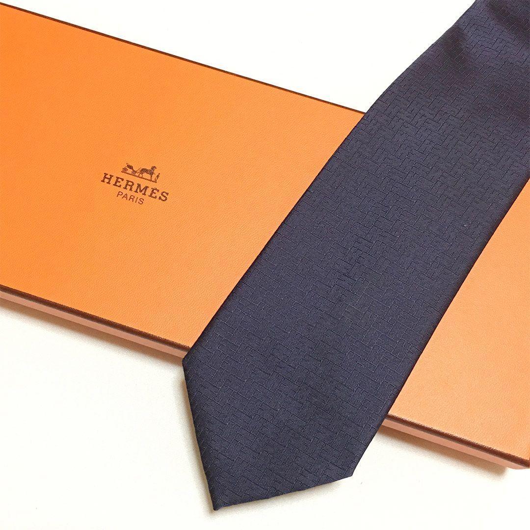 未使用級 エルメス HERMES ネクタイ シルク100% パープル系 H柄