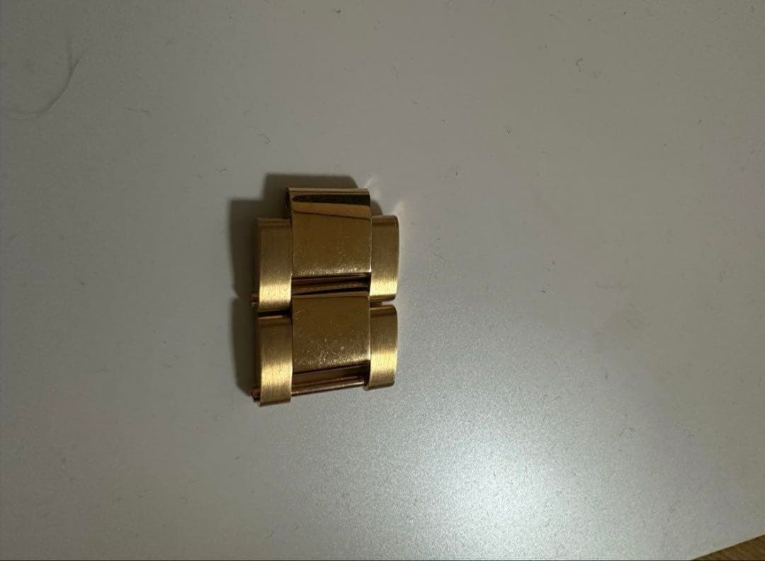 ロレックス デイトナ 116508 YG コマ（出品は１コマ）