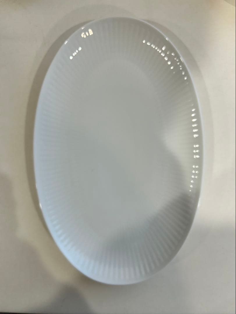 ロイヤルコペンハーゲン　ブルーフルーテッドメガオーバルディッシュ