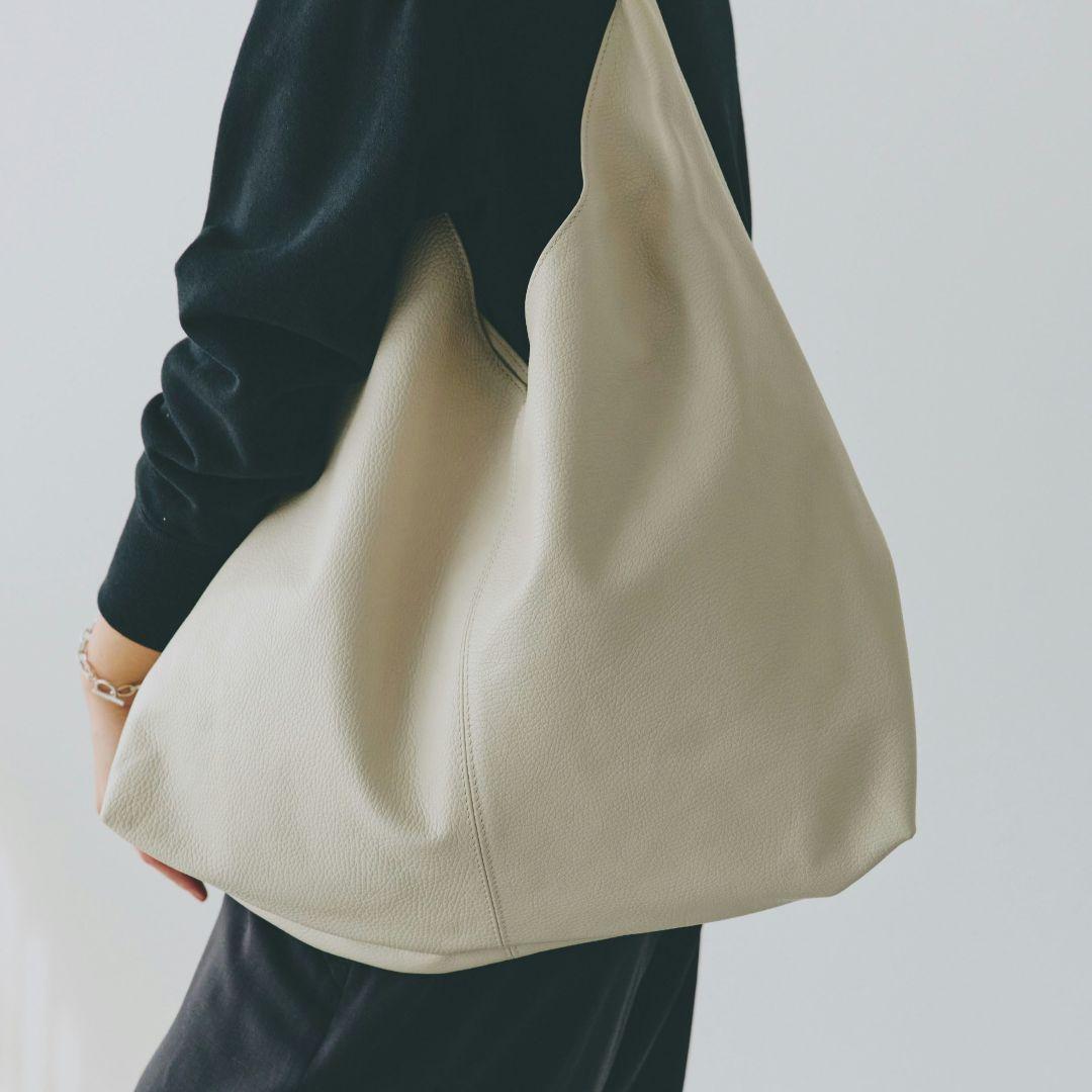 北欧、暮らしの道具店 別注 AULENTTI レザートートバッグ オフホワイト