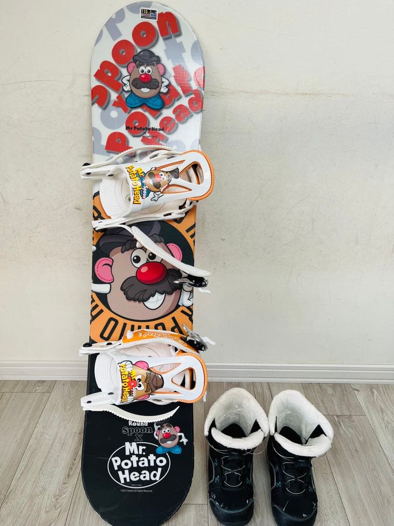 MEGMILK♬　スノーボード110cmとブーツ21cmセット