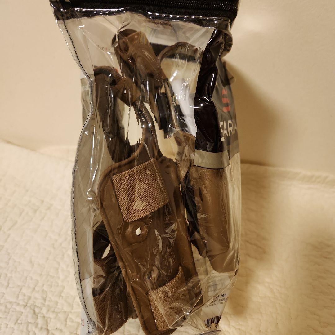 SAFARILAND SLSホルスター SIG P226R用 9mm 新品未使用