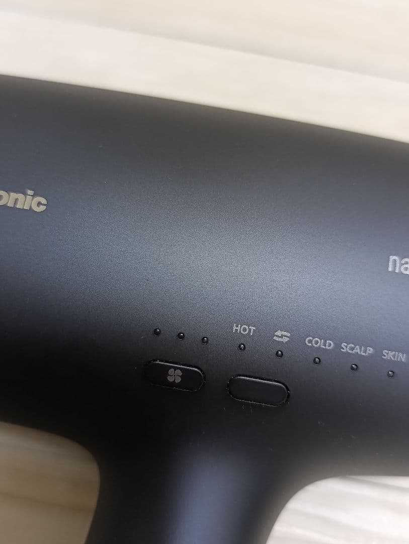 パナソニック ナノケア Panasonic EH-NA0J 22年製 DN 03