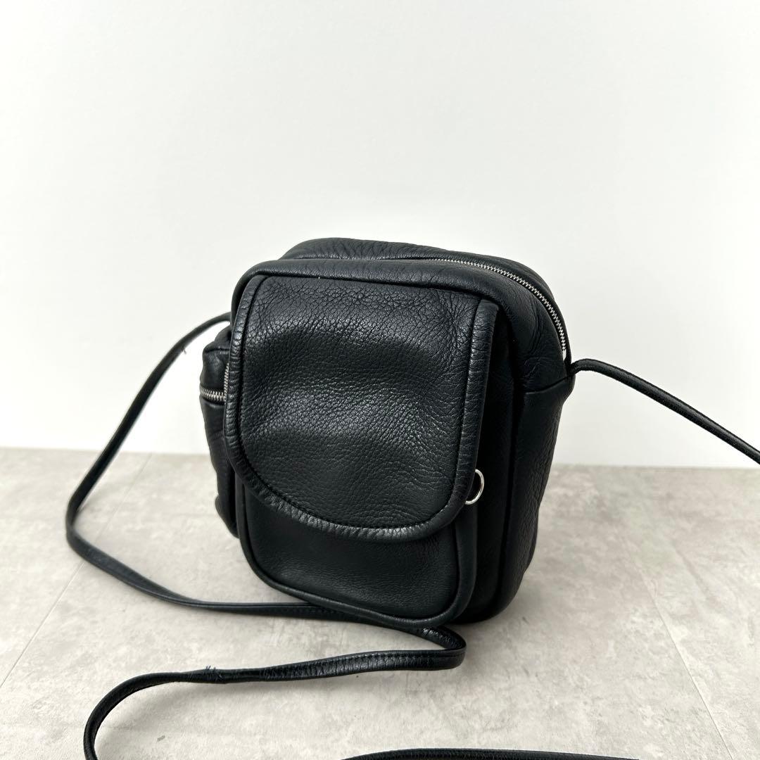 【美品】Aeta アエタ ディアレザー ショルダーポーチ DA05 ブラック 黒