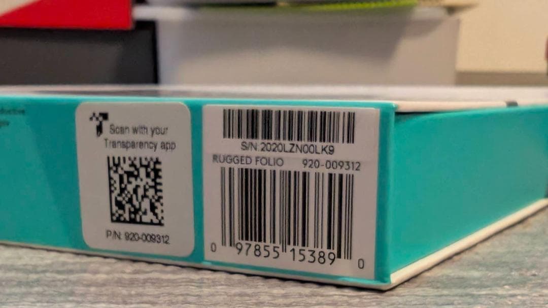 Logitech Rugged Folio キーボードケース iPad 第7世代