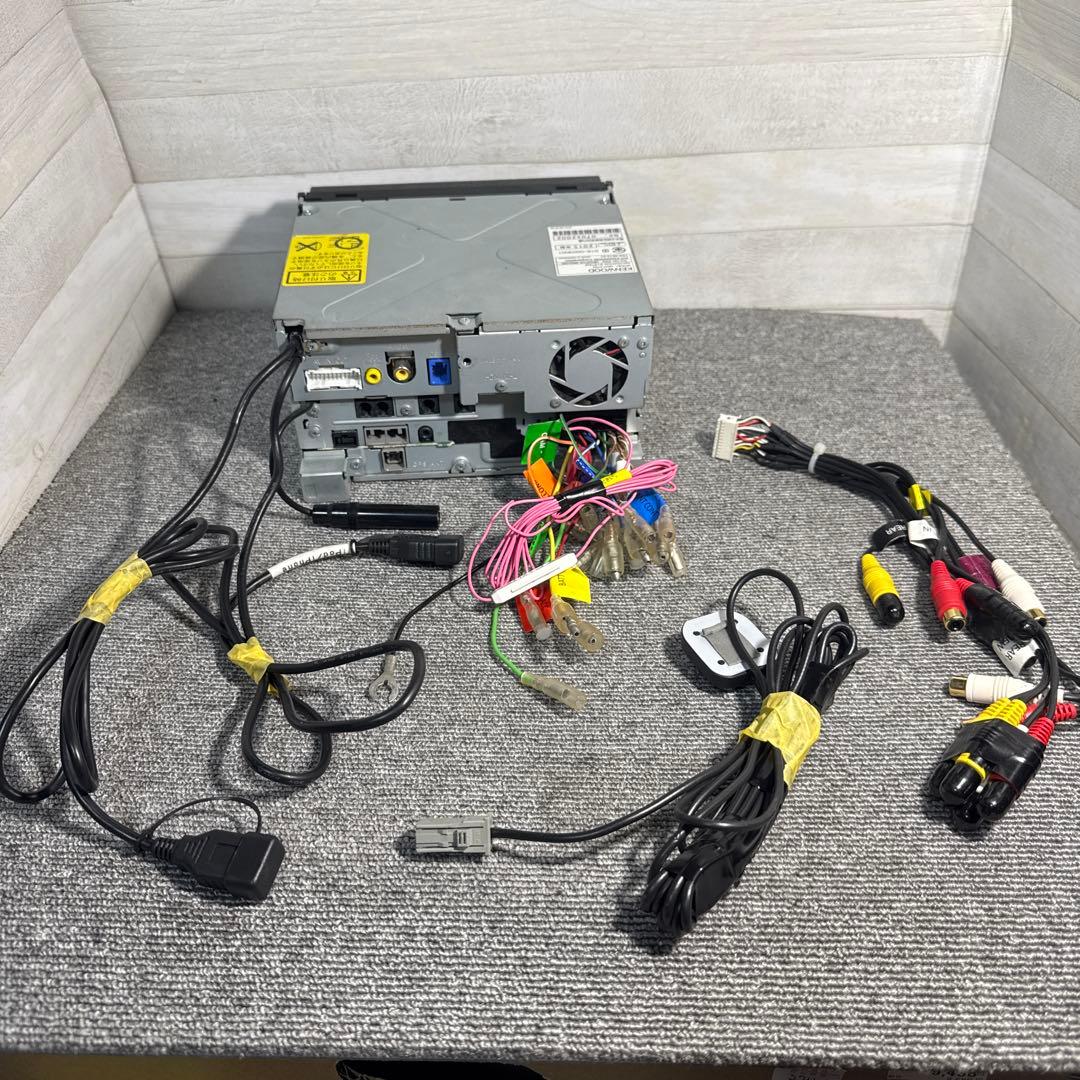 な*か様 KENWOOD カーナビ MDV-Z702