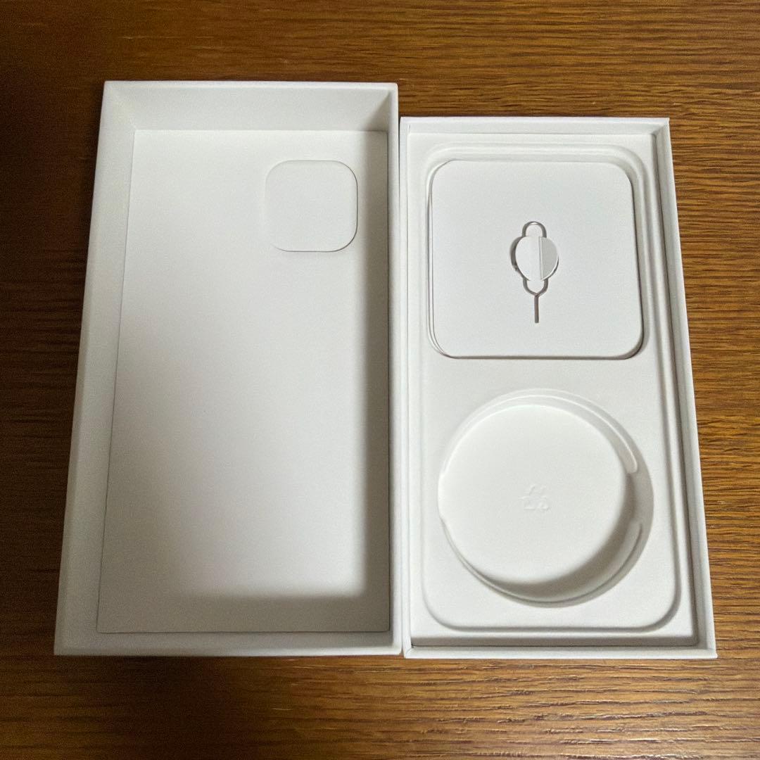 iphone12 64GB ホワイト　simフリー