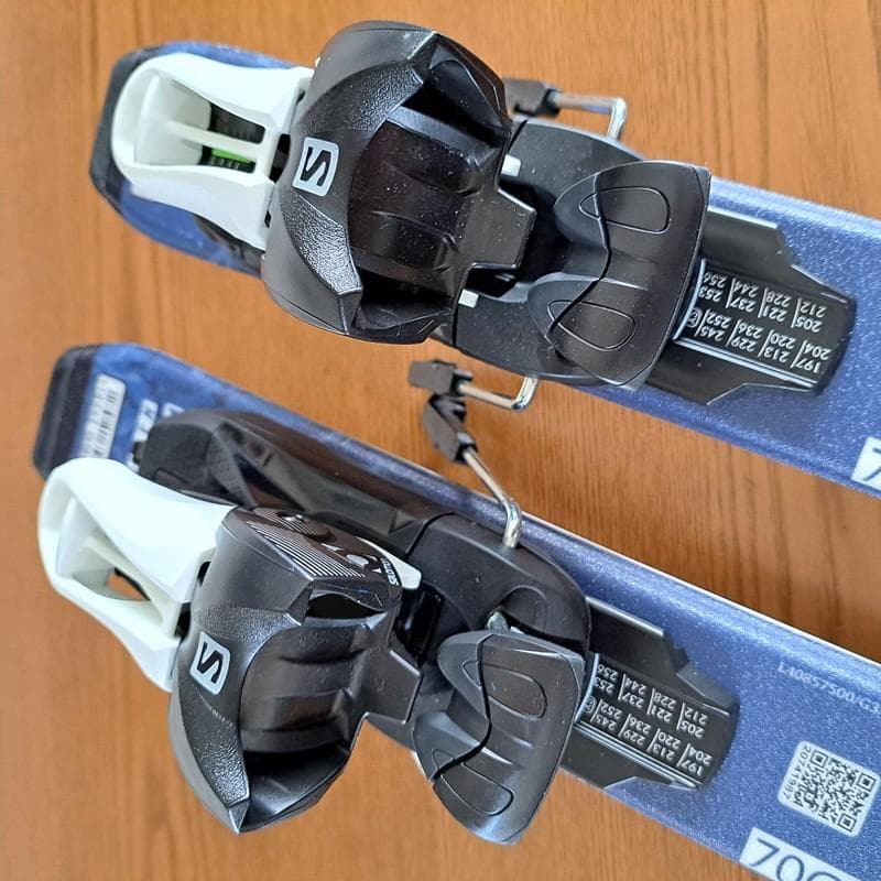 AK サロモン Salomon 幼児用ファーストスキー 70cm