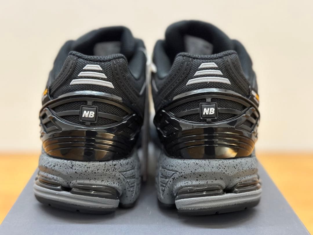 定価以下！New Balance M1906ROC 23.5 ニューバランス