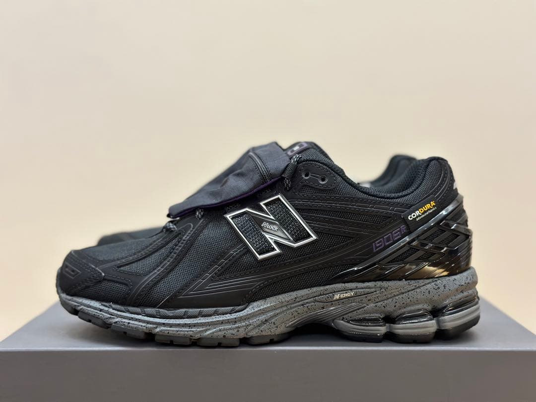 定価以下！New Balance M1906ROC 23.5 ニューバランス