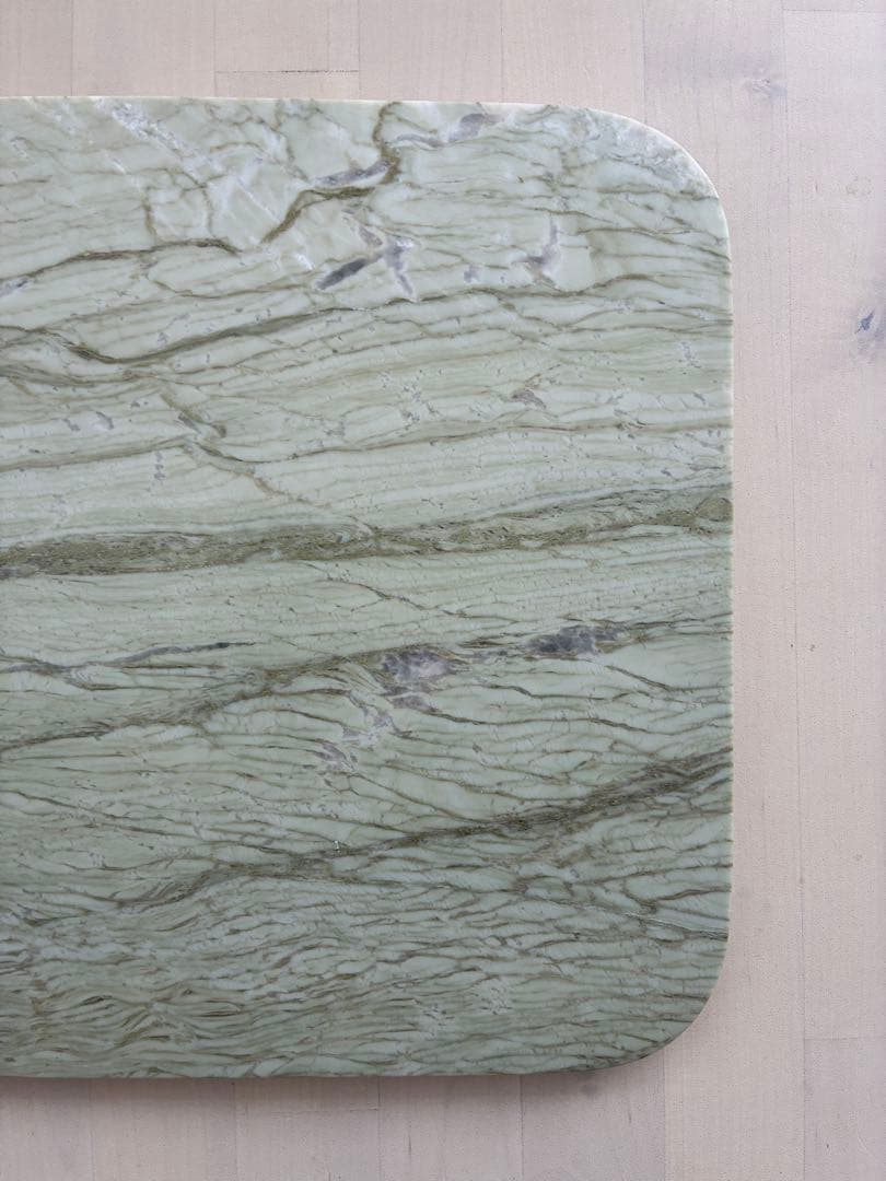 ZARA  サイドテーブル