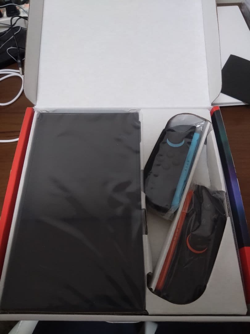 Nintendo switch2 マリオカート同梱　ポケカ付