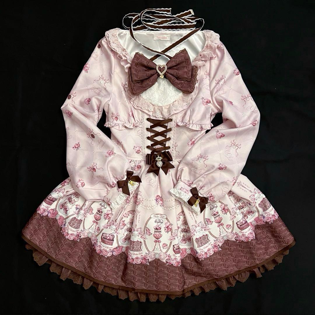 Melty Chocolateワンピース パールボタンうさ耳エコファーコート