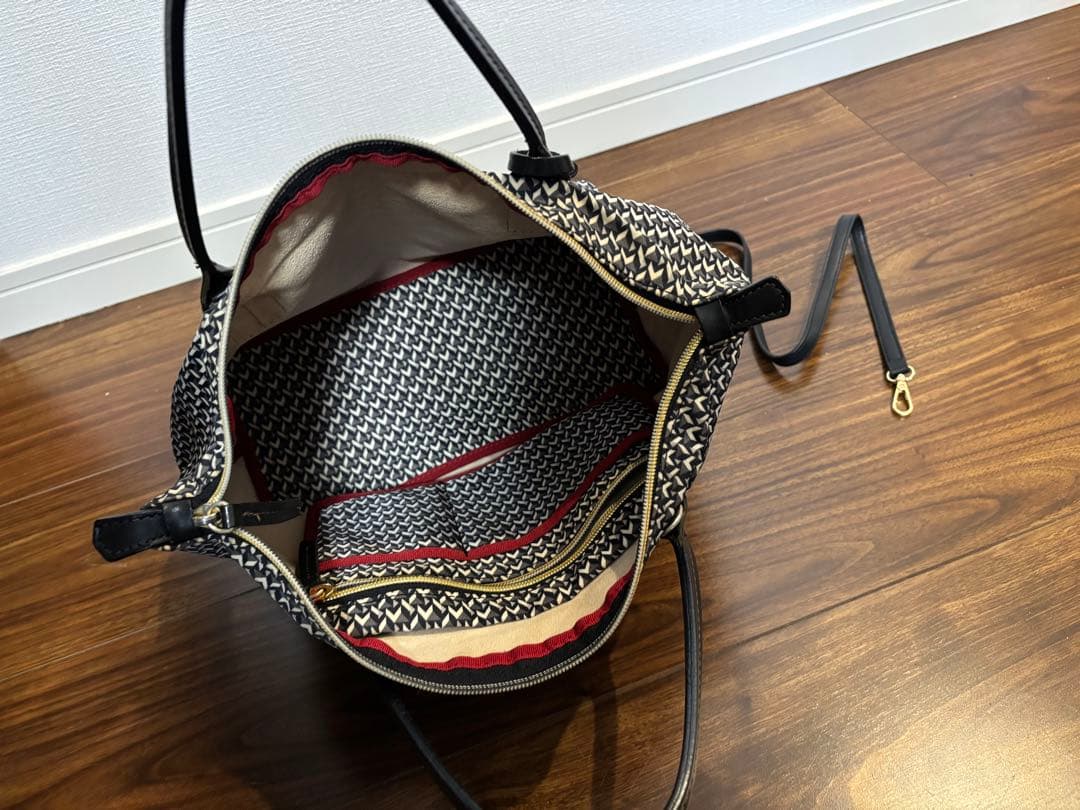 ROBERTA PIERI ロベルタピエリ トートバッグ　ショルダーバッグ