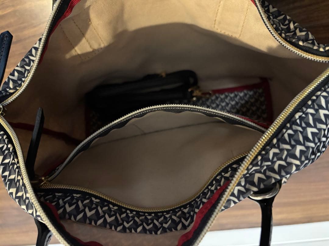 ROBERTA PIERI ロベルタピエリ トートバッグ　ショルダーバッグ