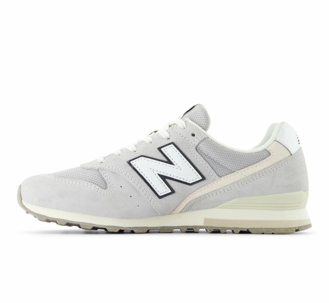 【新品】ニューバランス　スニーカー　WL996　グレー　24.5cm　送料込
