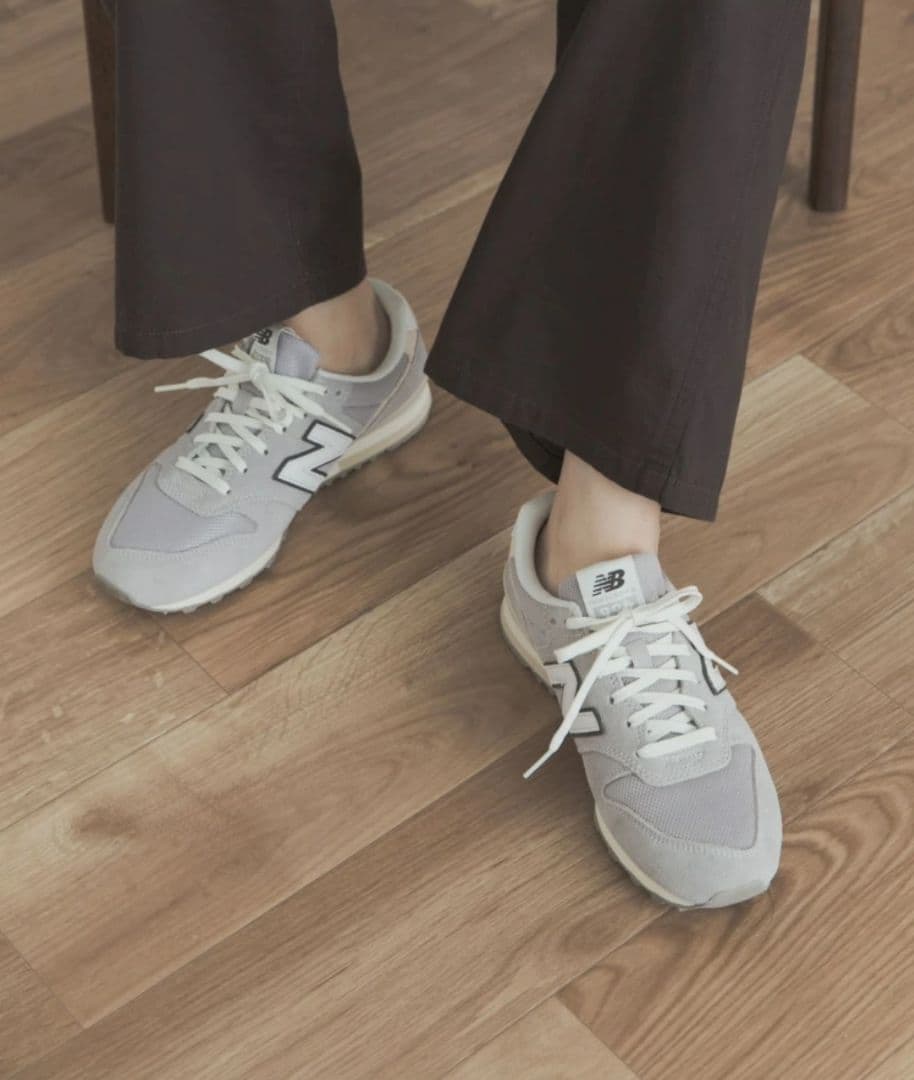 【新品】ニューバランス　スニーカー　WL996　グレー　24.5cm　送料込