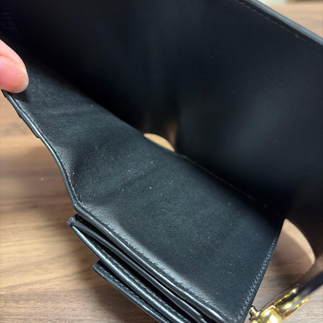 【1/30まで値下げ中】スモール フラップウォレット トリオンフ　ブラック