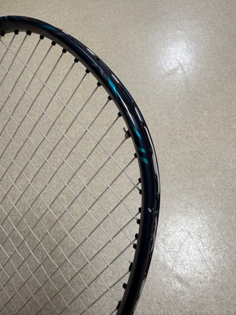 YONEX ナノフレア800プロ　4u5 バドミントンラケット