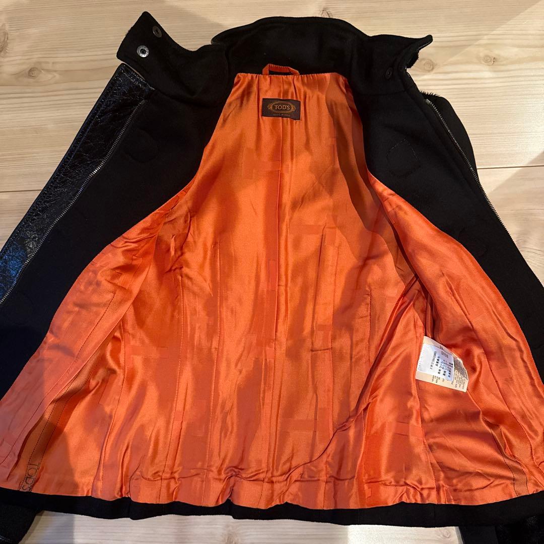 TOD'S 黒 ウール ダブルブレストコート