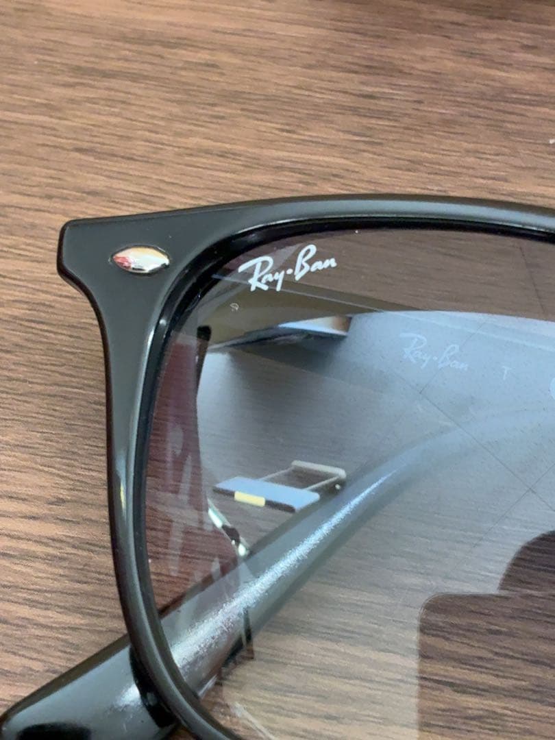Ray-Ban レイバン RB4258-F ブラック サングラス ケース付き