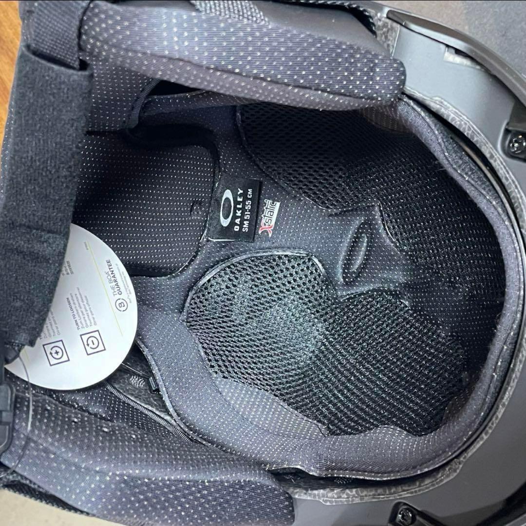 【新品・未使用】OAKLEY オークリー　MOD3 ヘルメット　Sサイズ