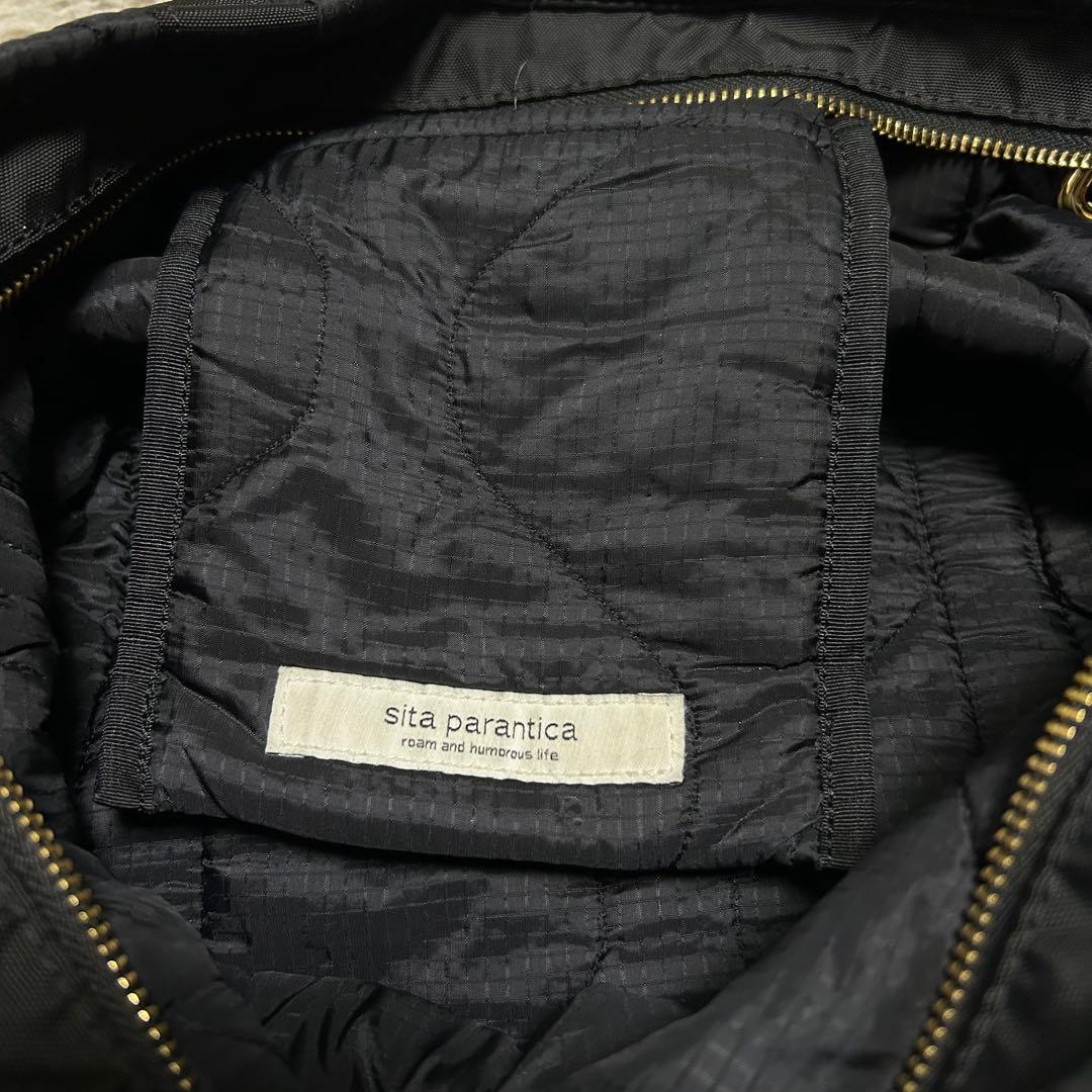 シータパランティカ　メッセンジャーバッグ　キルティング